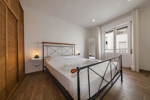 1 bedroom, iron/ironing board, WiFi