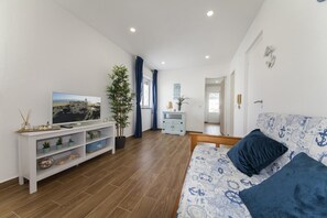 1 Schlafzimmer, Bügeleisen/Bügelbrett, WLAN