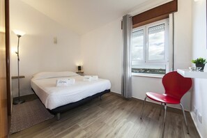 1 bedroom, iron/ironing board, WiFi - A38 - Rising Sun Top-floor Flat (Lagos)