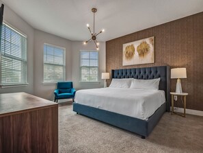 11 chambres, fer et planche à repasser, lit de bébé portatif