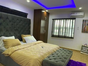 4 makuuhuonetta, Wi-Fi