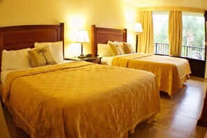 Room - 3 Palms Hotel (Fort Pierce)