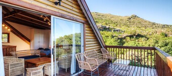 Lark House, Peaceful Mountain Home with Amazing Ocean Views