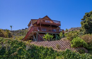 Exterior - Peaceful Mountain Home with Amazing Ocean Views and Power Backup (Cape Town)