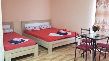 2 soveværelser, strygejern/strygebræt, gratis Wi-Fi, sengetøj