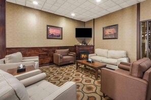 Living area - Quality Inn Chickasha (Chickasha)