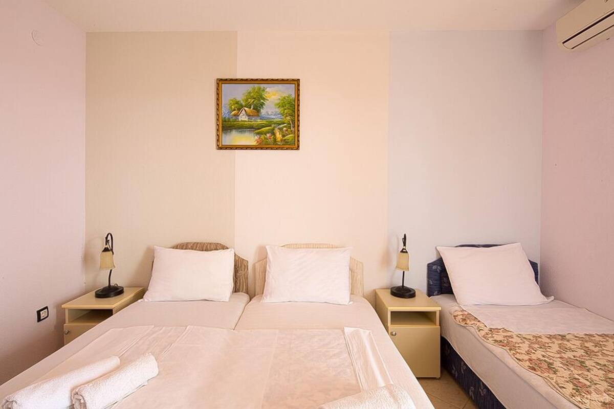 1 habitación, minibar, escritorio y sistema de insonorización