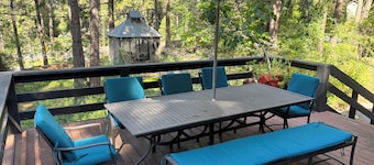 Glenbrook House with High Speed Internet
