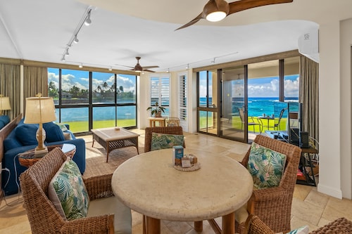 Kuhio Shores Oceanfront Corner Unit