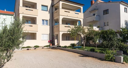 Apartment im Familienhaus