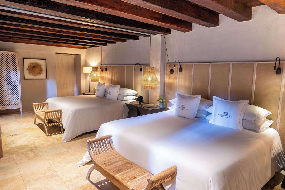 Studio Suite, Multiple Beds, Non Smoking | 1 bedroom, hypo-allergenic bedding, in-room safe, blackout drapes