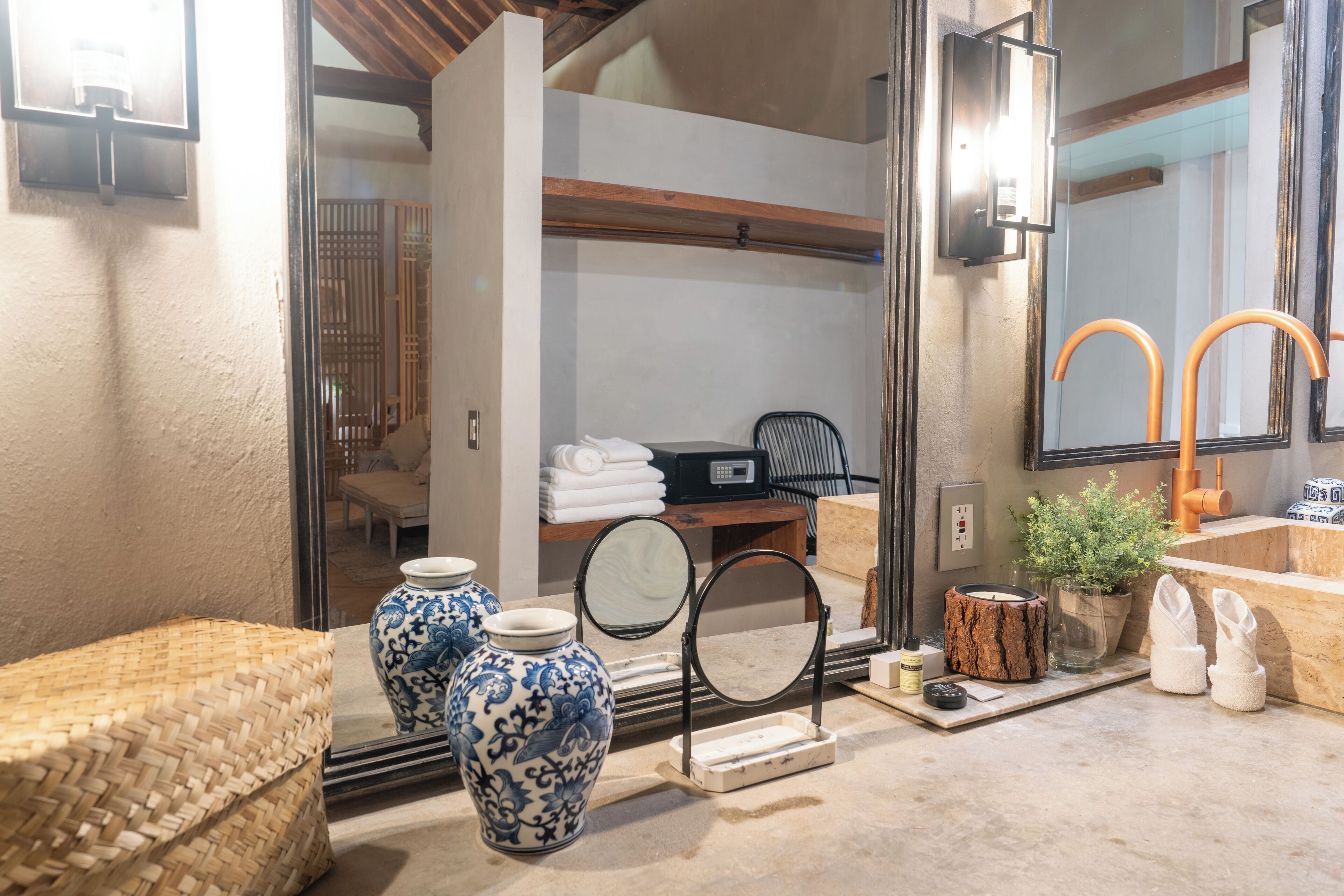 suite, 1 bedroom, non smoking, balcony | bathroom | shower, rainfall showerhead, bathrobes, towels