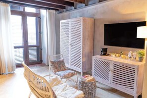 Premium Room, 2 Double Beds, Non Smoking | Hypo-allergenic bedding, in-room safe, blackout drapes, soundproofing