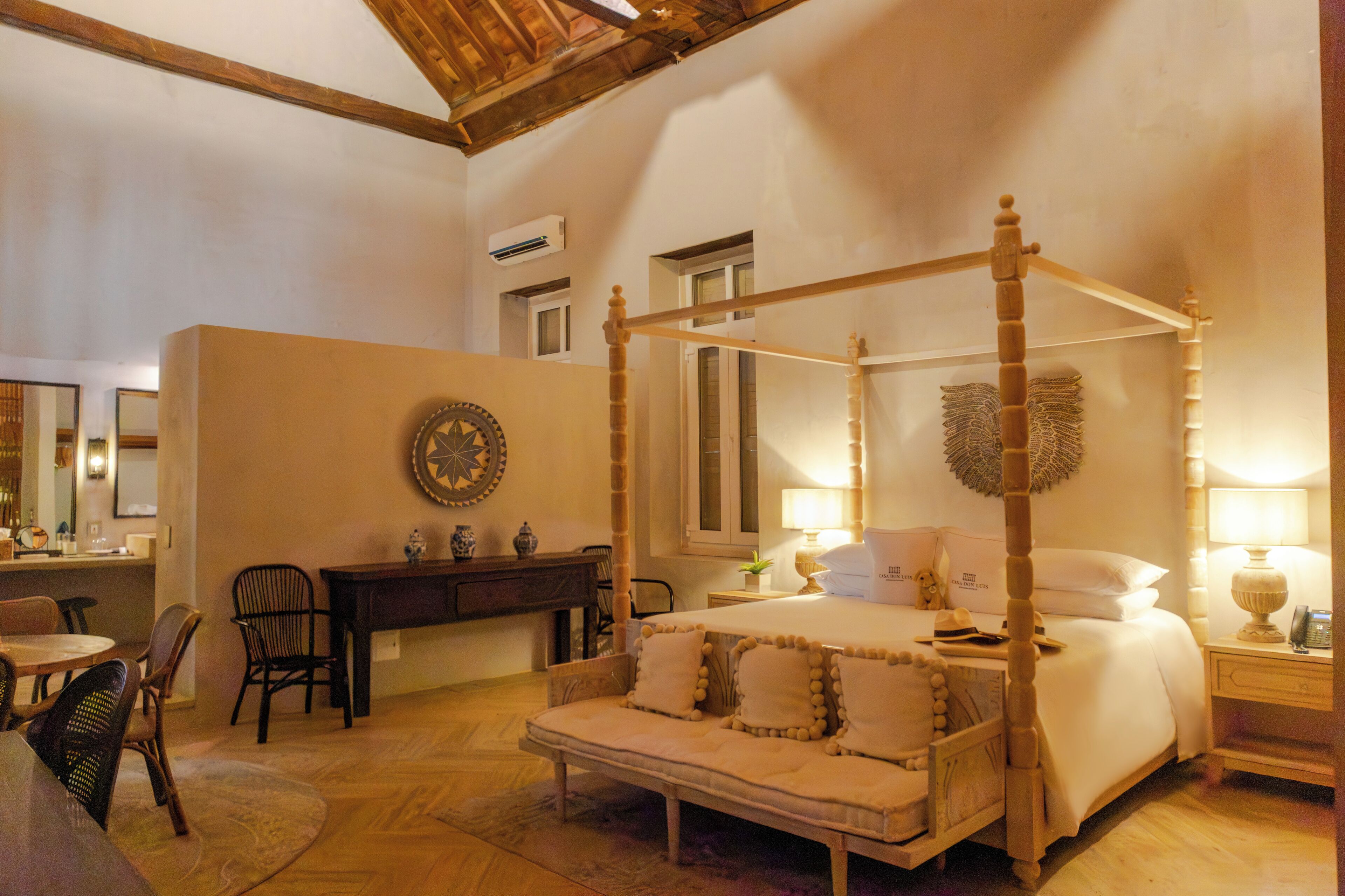 Suite, 1 Bedroom, Non Smoking, Balcony | Hypo-allergenic bedding, in-room safe, blackout drapes, soundproofing