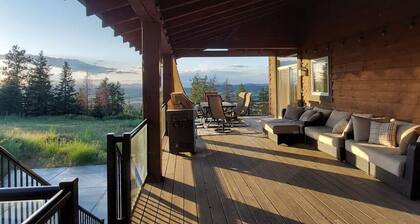 The Grand Getaway at Green Bluff