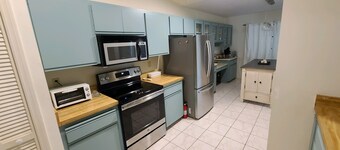 Spacious South Venice Home