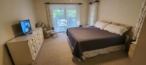 3 bedrooms, iron/ironing board, travel crib, WiFi