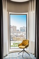 Superior Room, 1 King Bed, City View | Premium bedding, minibar, in-room safe, desk