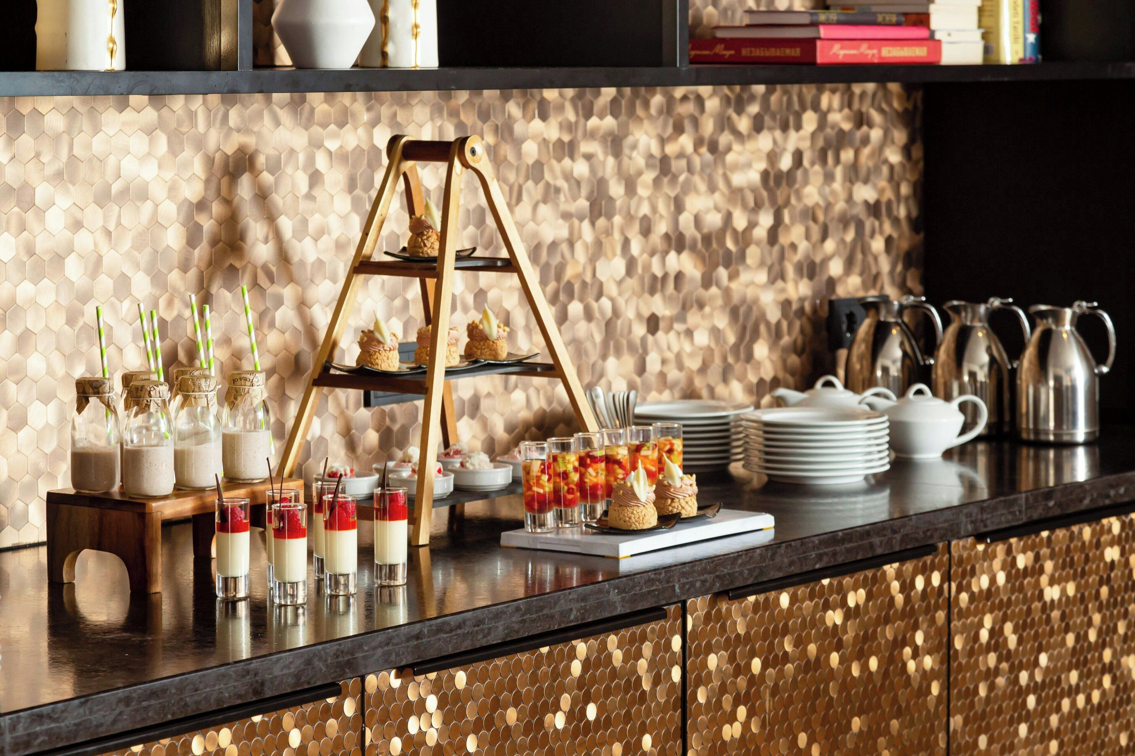 breakfast, lunch, dinner served; garden views