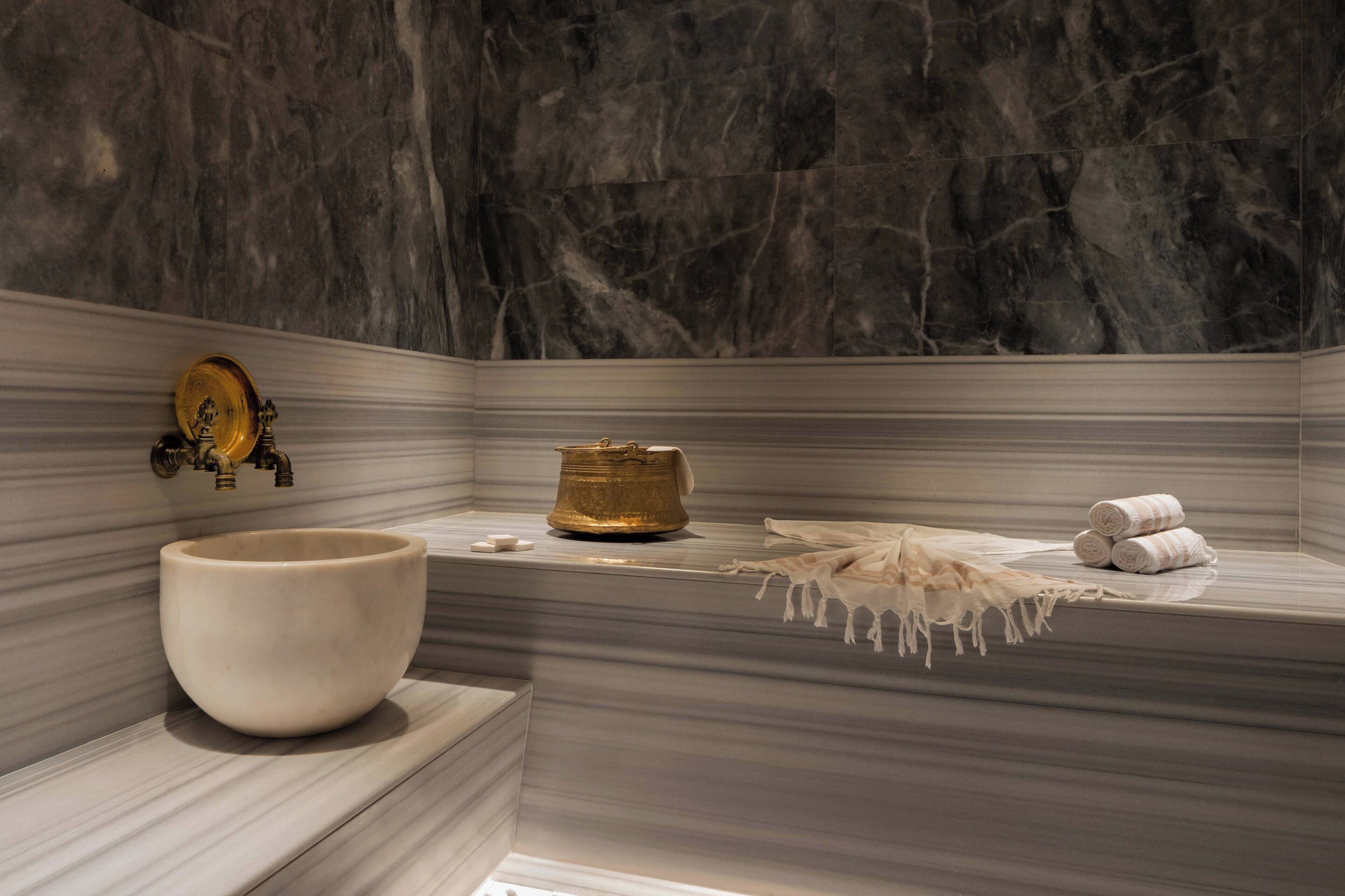 couples treatment room(s), sauna, steam room, turkish bath/hammam