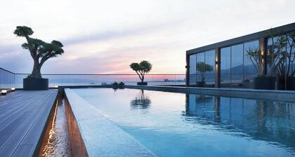 Izmir Marriott Hotel