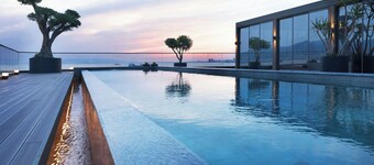 Izmir Marriott Hotel