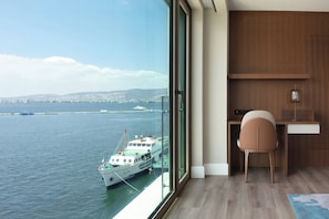 Junior Suite, 1 Double Bed, Sea View | Premium bedding, minibar, in-room safe, desk
