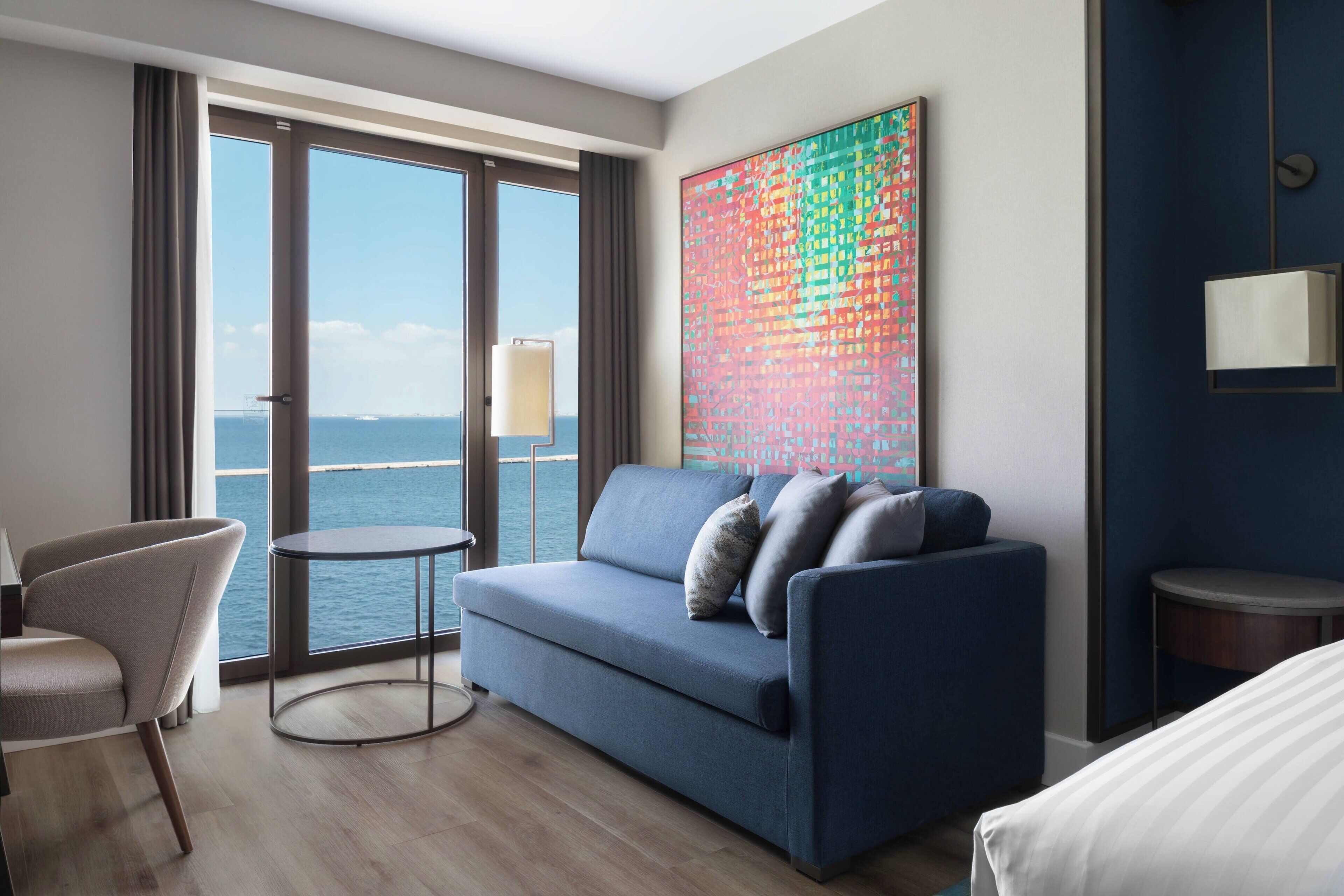 premium bedding, minibar, in-room safe, desk