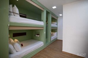 4 Schlafzimmer, kostenloses WLAN, Bettwäsche