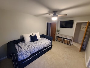 4 habitaciones, wifi gratis y ropa de cama 