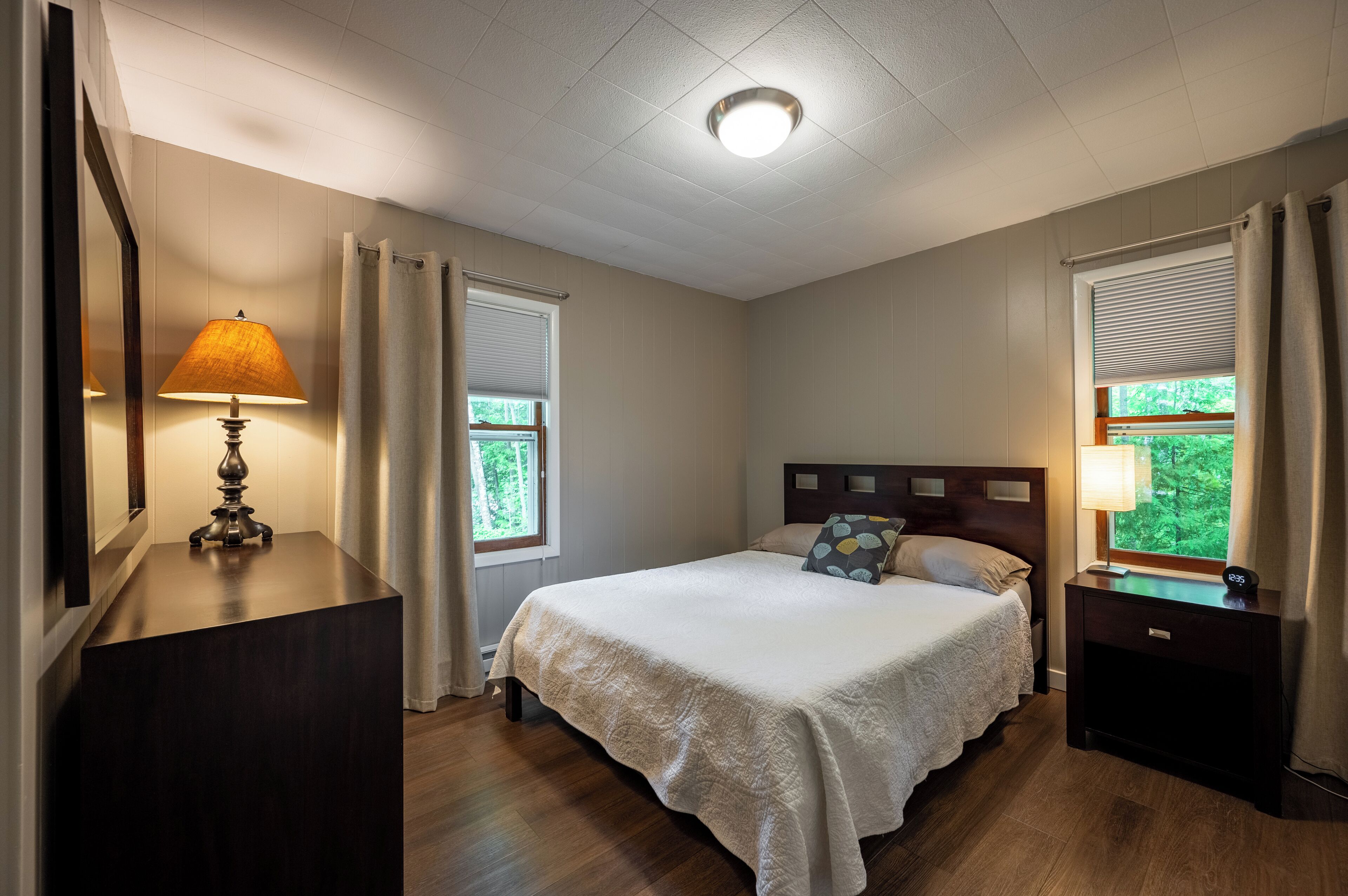 2 quartos, Wi-Fi de cortesia, roupa de cama