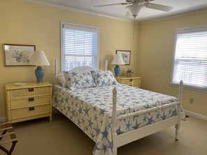 5 bedrooms, iron/ironing board, WiFi
