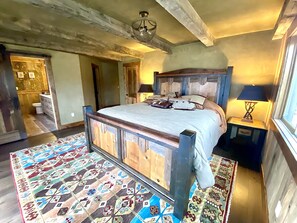 3 dormitorios, escritorio, tabla de planchar con plancha y wifi gratis