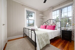 2 bedrooms, desk, travel crib, free WiFi