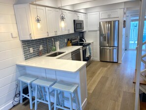 Fridge, microwave, stovetop, dishwasher - Remodeled for Summer '21 Townhouse by the Sea (Ocean City)