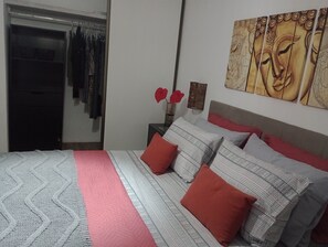 1 chambre, bureau, fer et planche à repasser, Wi-Fi gratuit