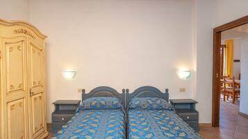 2 soveværelser, sengetøj