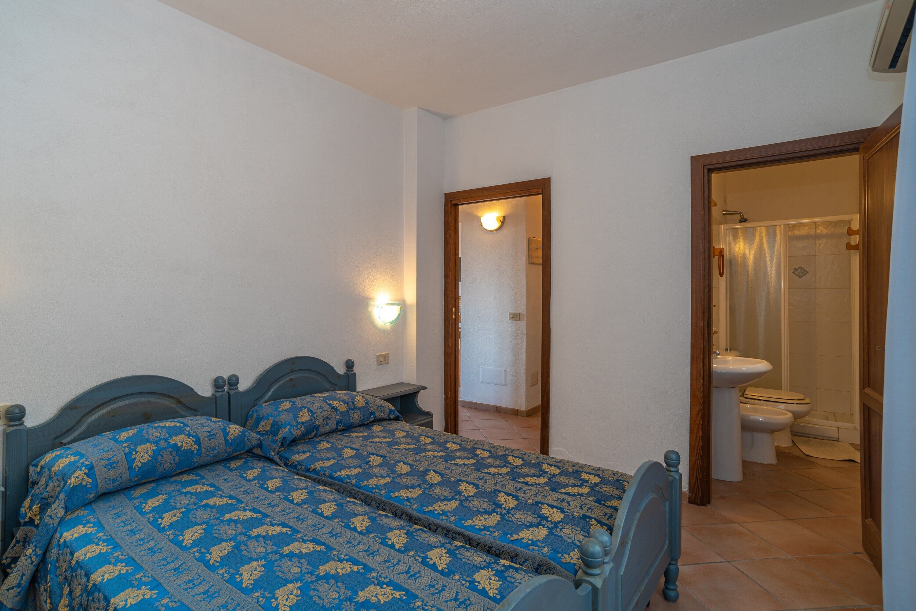 2 間睡房、床單