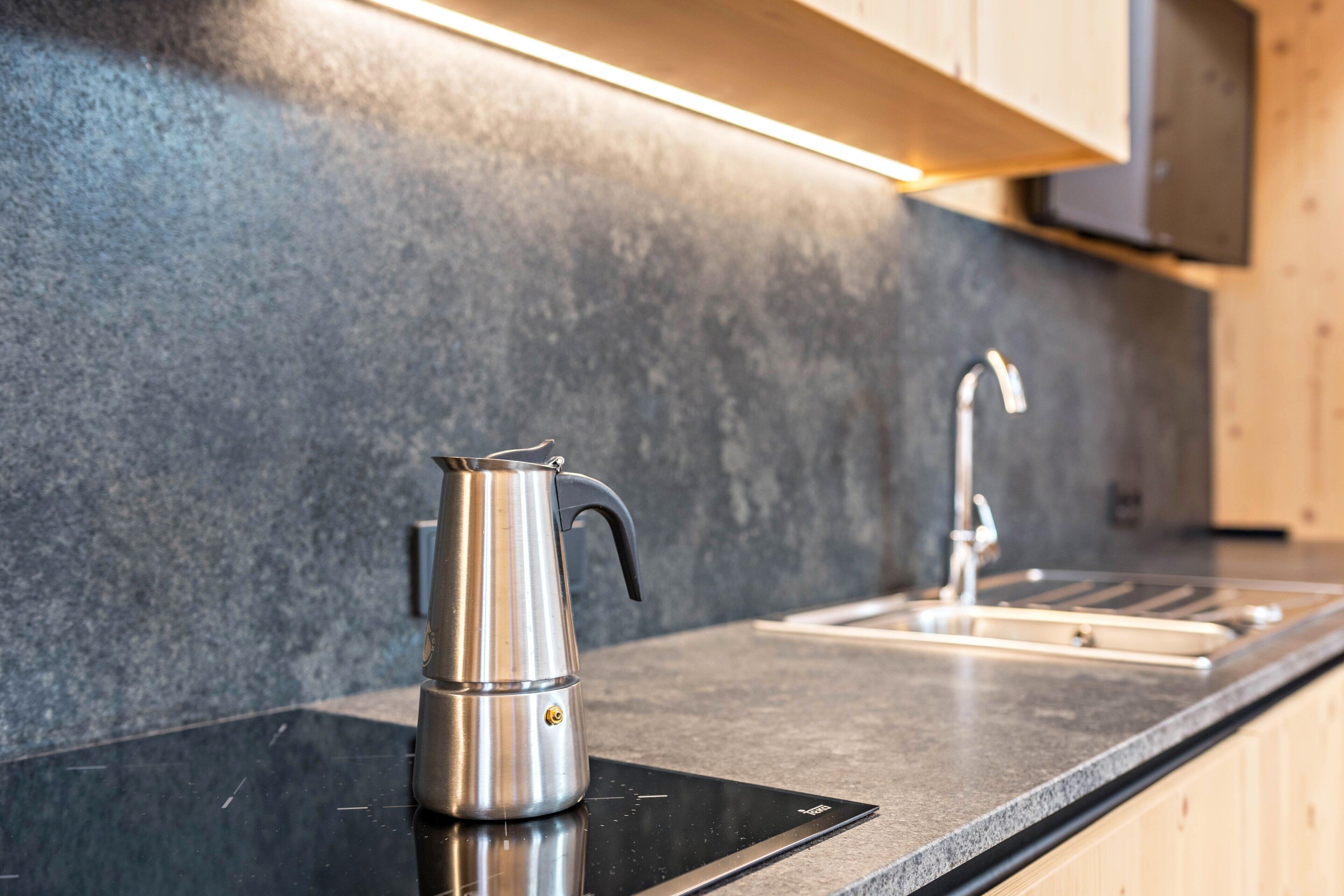 Refrigerador, horno, parrilla de estufa y lavavajillas 