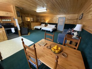 Dining - Spacious Studio apartment. Private parking w/garage. (McMillan)