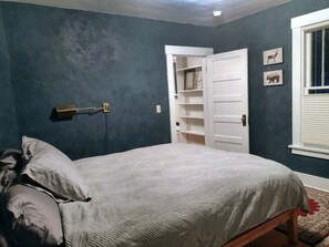 3 bedrooms, desk, free WiFi, bed sheets