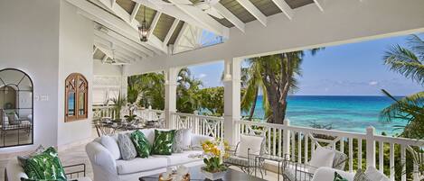 Nhà, 4 phòng ngủ | Ban công