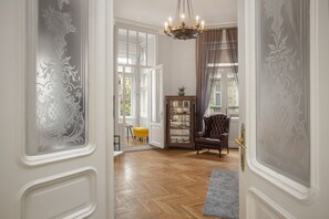 Luxury Apartment | Living area