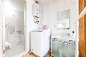 Room, Non Smoking | Bathroom | Separate tub and shower, free toiletries, hair dryer, slippers - Commence5 (Sapporo)