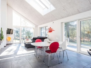 House | Dining