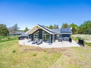 House | Exterior - 5 Star Holiday Home in Blavand (Blavand)