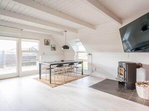 House | Dining - 6 Person Holiday Home in Hvide Sande (Hvide Sande)