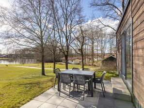 Chalet | Exterior - Modern Chalet Near Forest (Gasselternijveen)