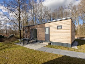 Chalet | Exterior - Modern Chalet Near Forest (Gasselternijveen)