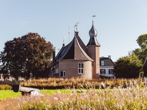 Chalet | Exterior - Modern Chalet Near Forest (Gasselternijveen)